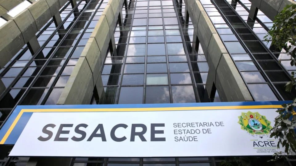 Empresa terceirizada é notificada pela Sesacre por dívidas milionárias