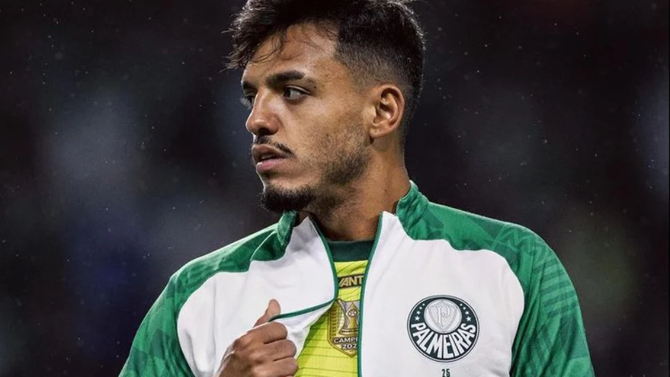 Gabriel Menino promete Palmeiras 100% focado contra Boca na Libertadores