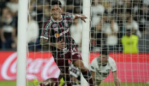 Fluminense vence Olímpia-PAR e avança às semifinais da Libertadores