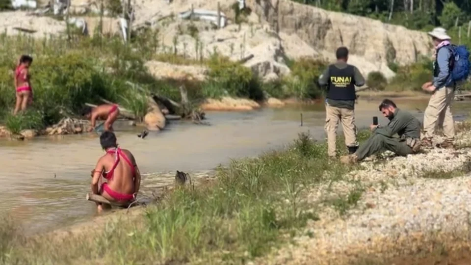 Operação identifica região de extração de ouro em Terras Indígenas de RR