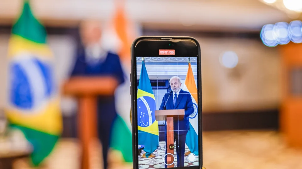 Brasil poderá sair de Tribunal Penal Internacional, diz Lula