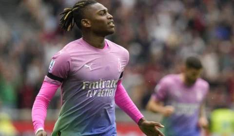 Campeonato Italiano: Milan reage e vence Hellas Verona por 1 a 0