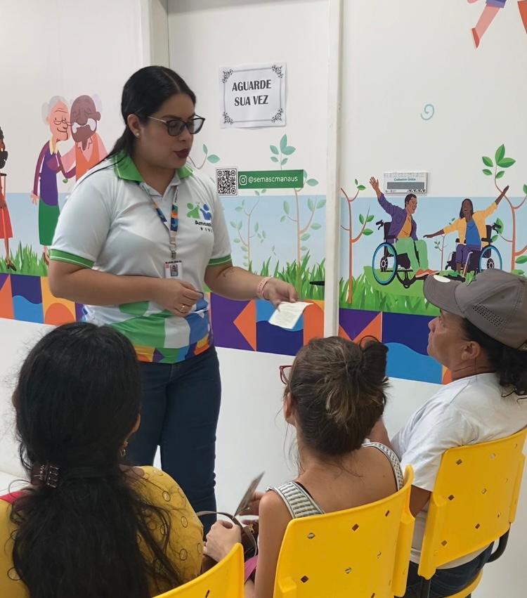 Orientação e cadastro do CAD Único - Foto: Andrezza Souza/ GNC