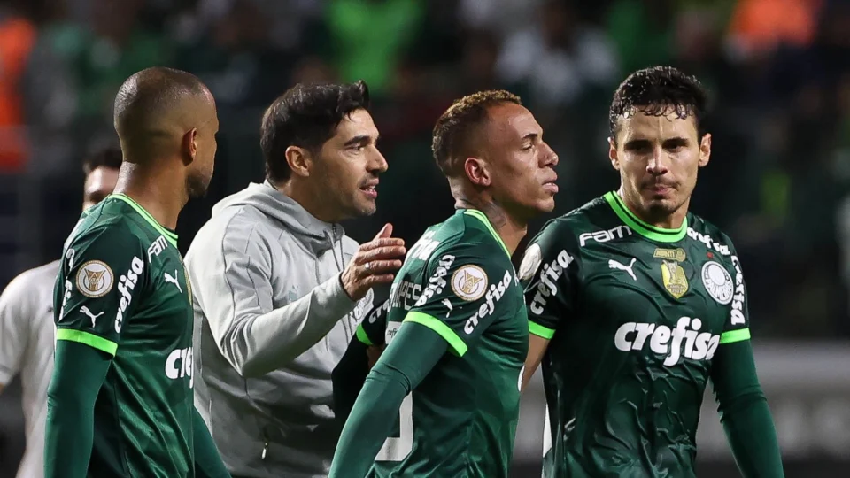 Brasileirão: Palmeiras e Grêmio disputam pela 24ª rodada nesta quinta, 21