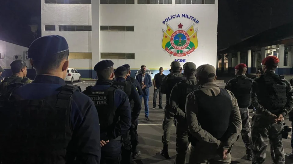 Gaeco e PM cumprem 4 mandados em bairros de Rio Branco