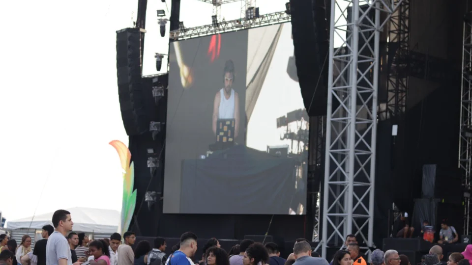 SouManaus: público chega para 2º dia do festival Passo a Paço