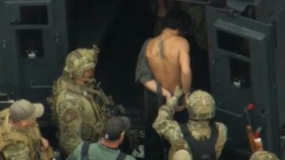 Vídeo: brasileiro é capturado após ficar 14 dias foragido nos Estados Unidos