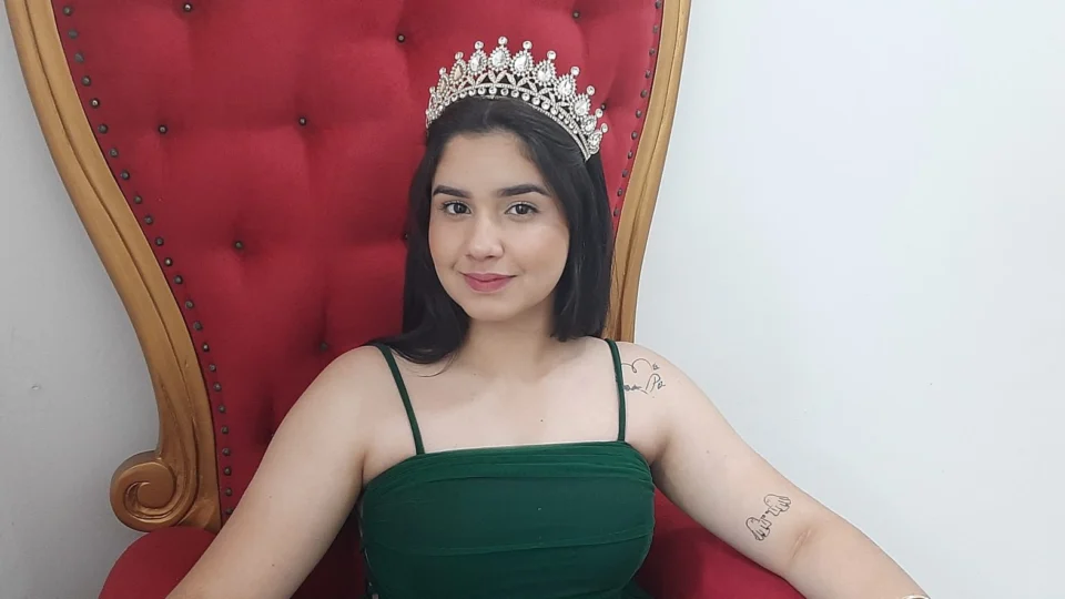 Conheça mais Rayssa Lira, a trabalhadora Musa do Busão 2023
