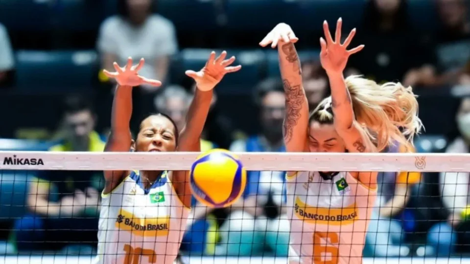 Seleção feminina de vôlei supera a Bulgária no tie-break pelo Pré-Olímpico