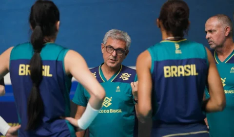 Seleção feminina anuncia convocadas para pré-olímpico de vôlei