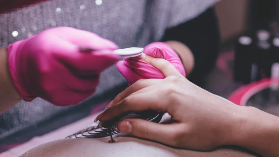 Setor de serviços: Amazonas tem recuo no volume de vendas em julho, diz IBGE