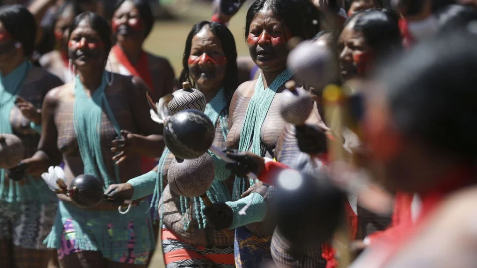 Decreto de Lula cria comitê para proteger terras indígenas