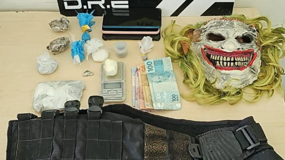 Homens que alugavam casa para tráfico de drogas são presos em RR