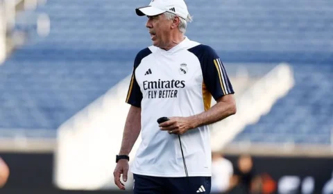 Técnico Ancelotti evita falar sobre renovação com Real Madrid