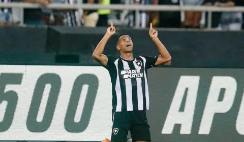 Corinthians e Botafogo disputam pela 24ª rodada do Brasileirão nesta sexta, 22