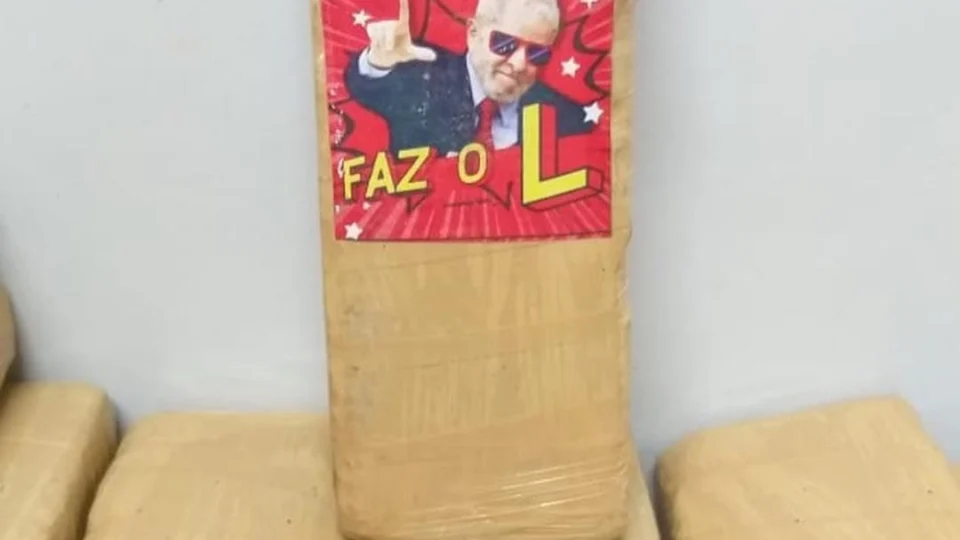 Derrite divulga maconha com adesivo ‘Faz o L’ e irrita apoiadores de Lula