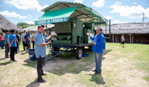 Casas de farinha móveis beneficiam 17 comunidades indígenas em RR