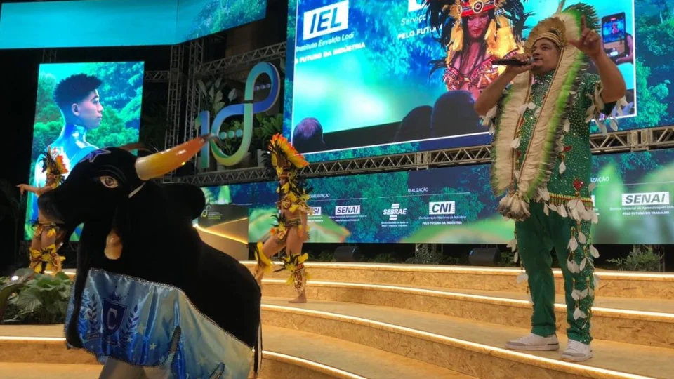 Helen Veras apresenta show no maior evento de inovação industrial da América Latina, em SP