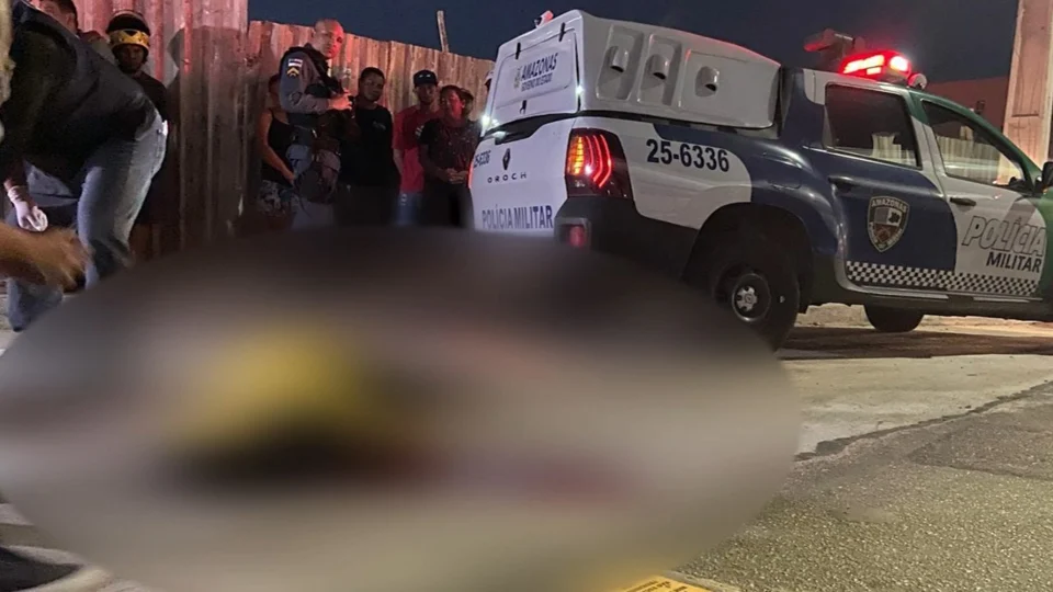 VÍDEO: homem é assassinado na frente do pai na Zona Centro-Oeste de Manaus