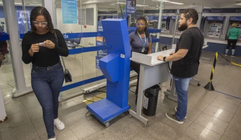 Nova fase do Desenrola vai renegociar dívidas de até R$ 20 mil