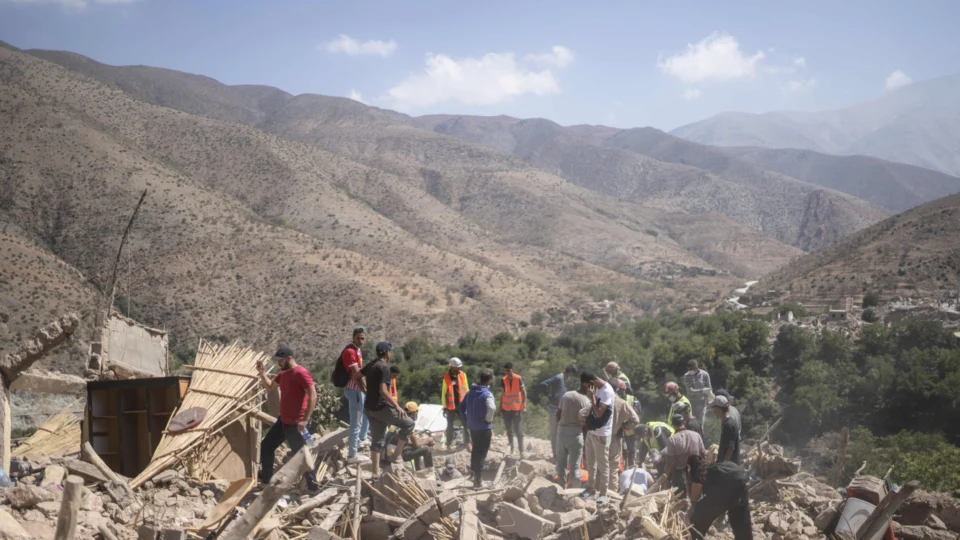 Marrocos tem apoio de 4 países no resgate às vítimas do terremoto