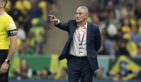 Nome de Tite ganha força para assumir o Flamengo em 2024