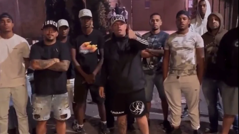 Atlético-MG: torcedores deixam recado para Vargas após flagra em balada