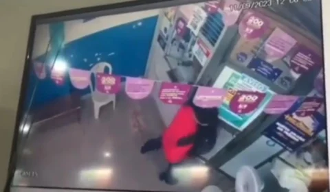 VÍDEO: homem recebe tiro no rosto durante assalto em lotérica de Jutaí-AM