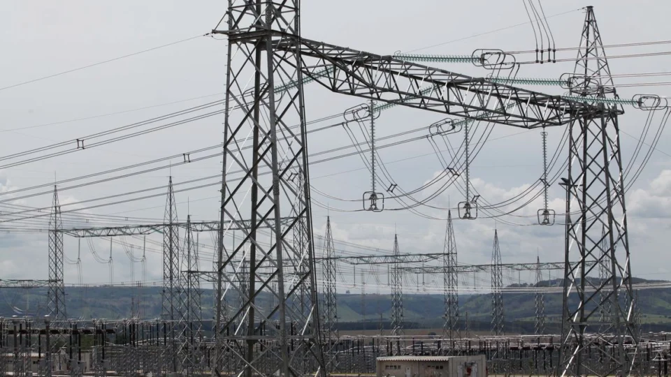 Retomada da importação de energia da Venezuela para RR é aprovada pela Aneel