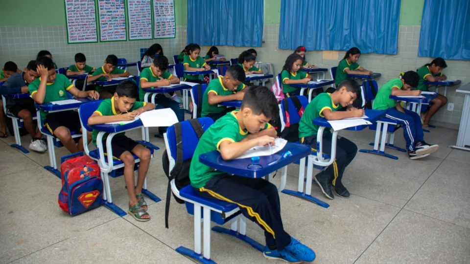 Provas do SAEB são aplicadas para 6.617 alunos da educação básica de Boa Vista