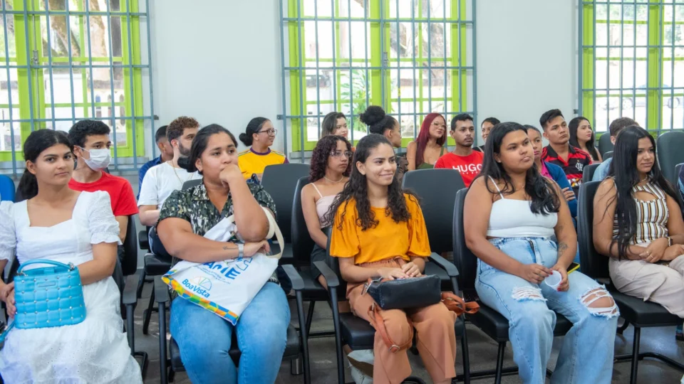 Prefeitura oferta 40 vagas de linhas de crédito para mulheres em Boa Vista