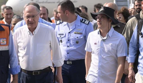 Vice-presidente Alckmin se reúne com David Almeida para tratar sobre crise hídrica no AM