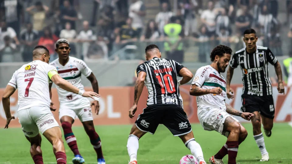 Brasileirão: 30ª rodada começa com 10 gols em três partidas 