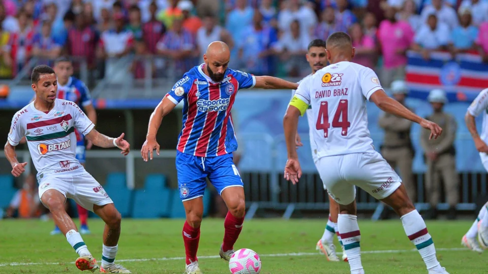 Fluminense perde para o Bahia antes da final da Libertadores 