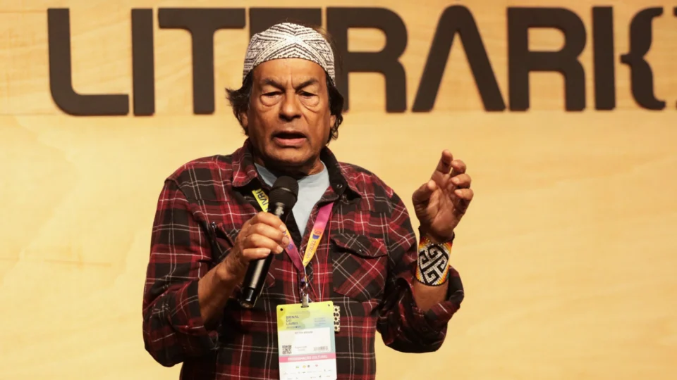 Ailton Krenak é o primeiro autor indígena imortal na Academia de Letras