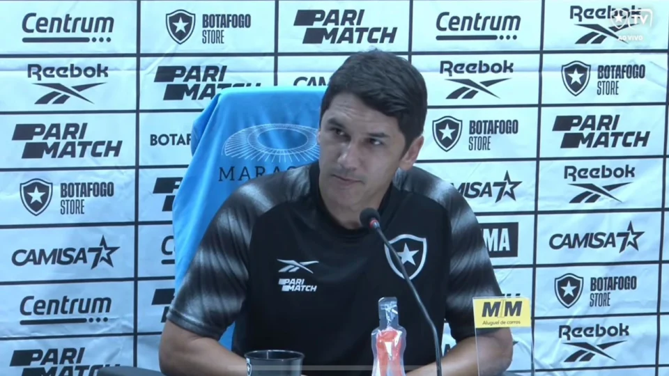 Lúcio Flávio tem estratégia simples para Botafogo vencer o Brasileirão