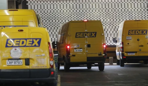 Correios do Acre realizam leilão de 69 veículos usados; veja como participar