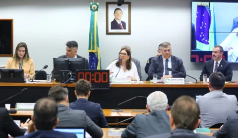Flávio Dino comparece à Câmara para prestar esclarecimentos