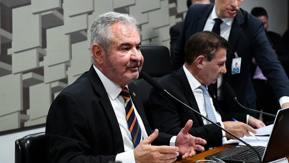 Comissão do senado aprova desoneração da folha de pagamento nesta terça (24)