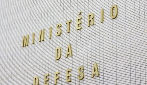 Comissão que incomoda militares deve retornar após aval de Ministério