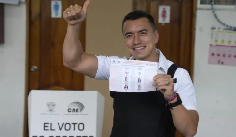 Daniel Noboa vence eleição no Equador marcada pela violência