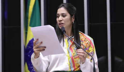 Câmara analisa PL que prevê salas de acolhimento a mulheres vítimas de violência