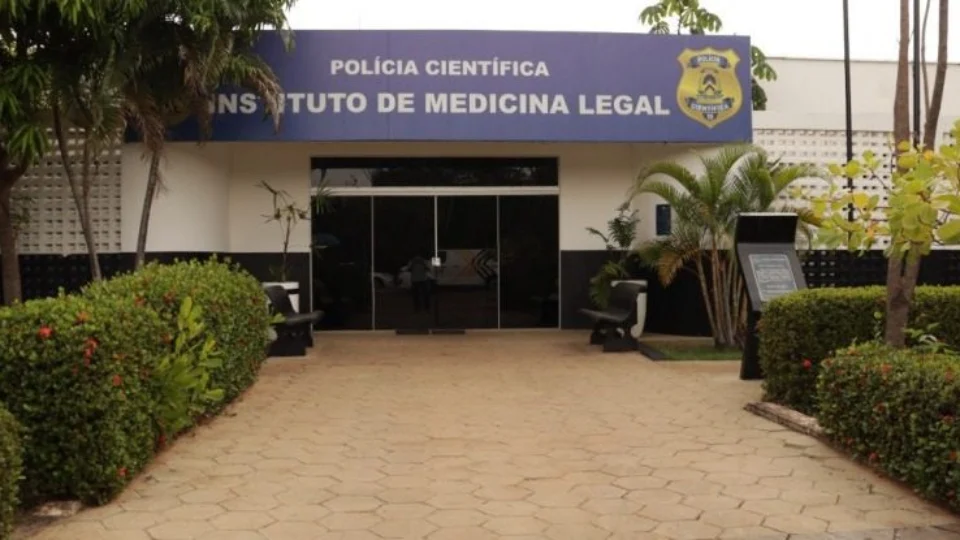 Adolescentes são mortos a tiros na porta de casa em Miracema do Tocantins