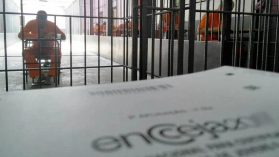 Mais de mil detentos realizam prova do Encceja PPL no Acre