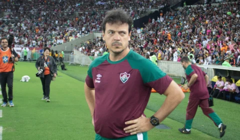 Fluminense acusa árbitro Cesár Zavonelli de usar ‘critérios duvidosos’