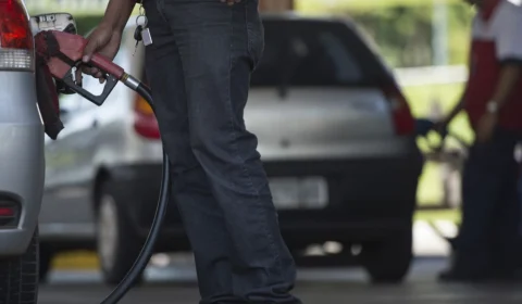 Imposto federal sobre o diesel sobe no primeiro dia do mês de outubro