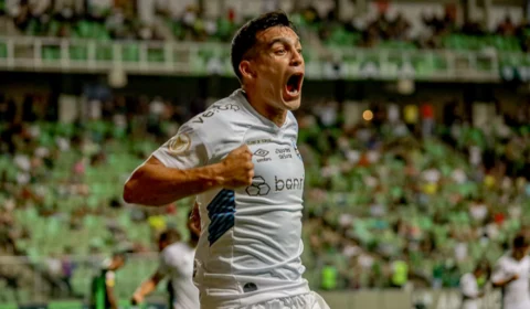 Brasileirão: Grêmio vence América-MG e retorna para G4