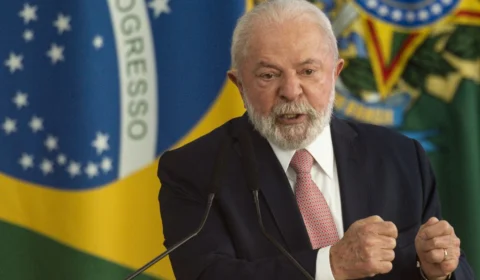 Lula recebe alta médica e já está no Palácio da Alvorada
