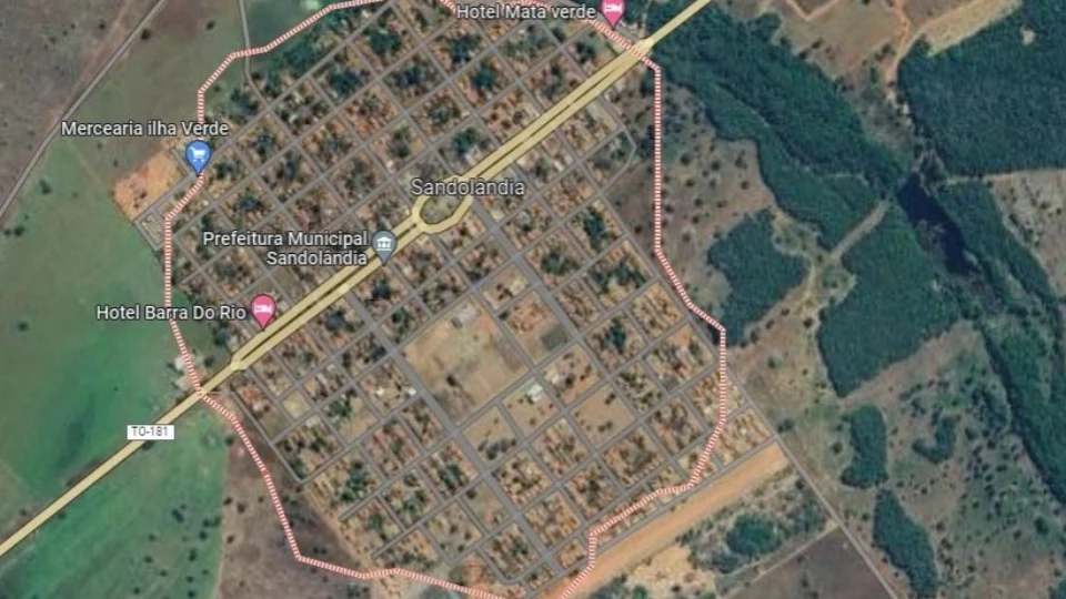 Motociclista morre após colidir com van escolar no Tocantins