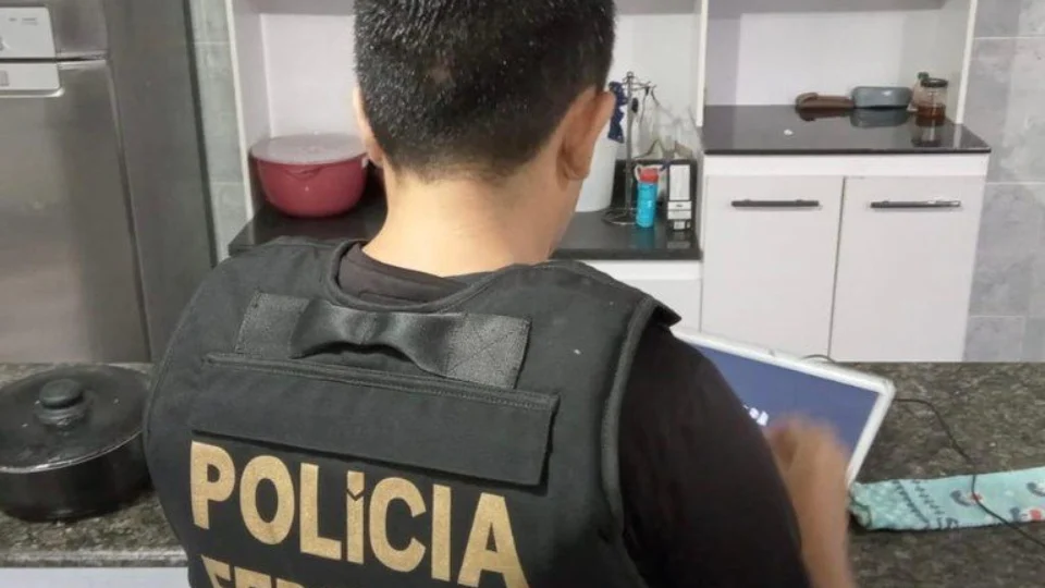 PF deflagra operação para combater pornografia infantojuvenil no Acre